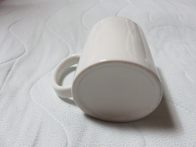 ホワイト 白 無印 マグカップ コーヒーカップ コップ 陶器 サイズ高さ97-直径80㎜ 未使用_画像4