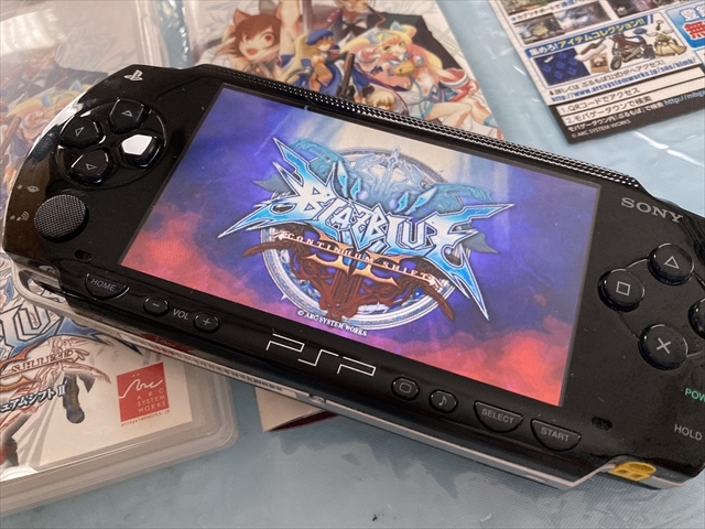 21-PSP-57　プレイステーションポータブル　ブレイブルーコンティニュアムシフトⅡ　動作品　PSP
