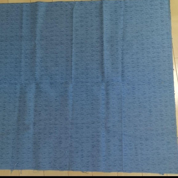 青い織り模様の生地　89x1.5m