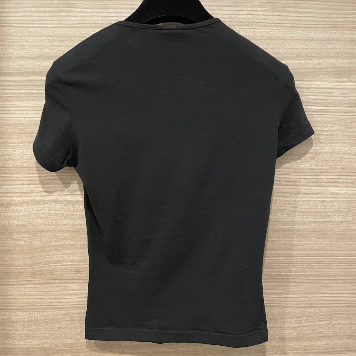 VERSACE JEANS SIGNATURE ヴェルサーチ Ｔシャツ ゴシックロゴ ブラック_画像3