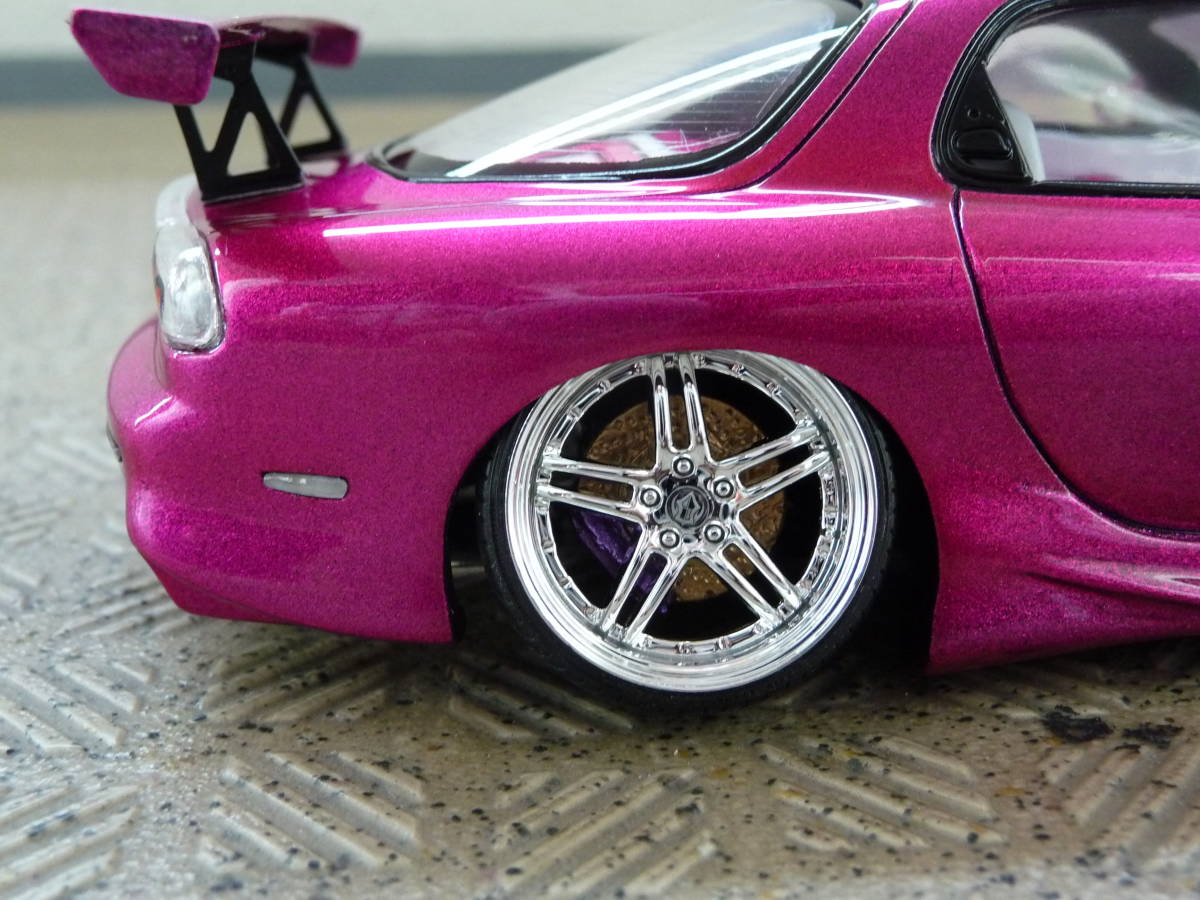 アオシマ1/24 SパッケージVer.R ヴェイルサイドveilside FD3S RX-7コンバットモデル　完成品　プラモデル_画像5