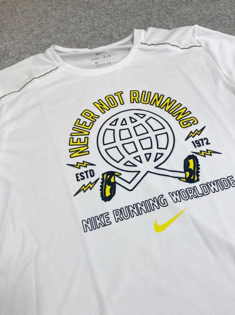 新品 定価4400円　Sサイズ　NIKE ナイキ　メンズ　ランニングシャツ　ワイルドラン　半袖Tシャツ　速乾　白　ホワイト