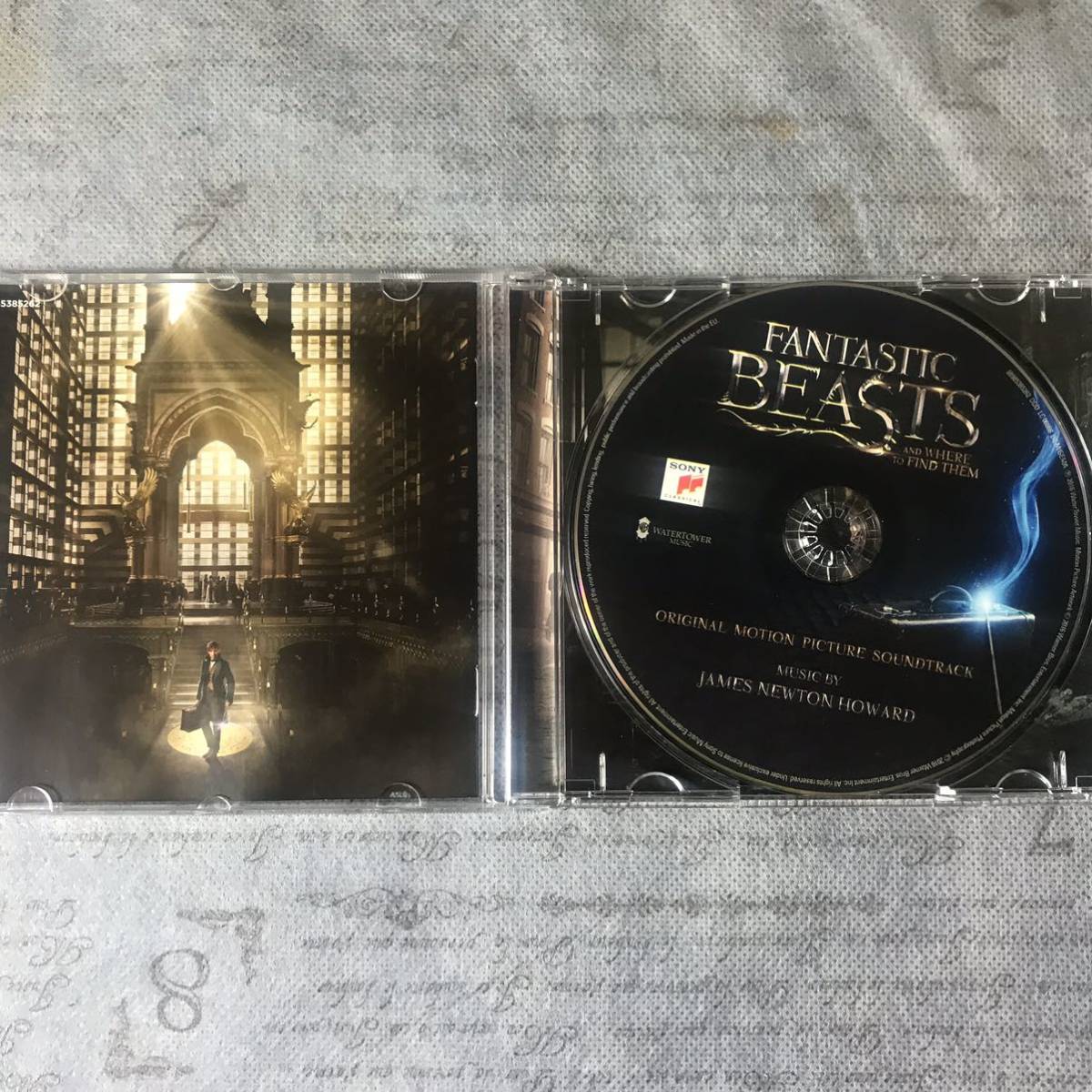 ★FANTASTIC BEASTS AND WHERE TO FIND THEM ORIGINAL MOTION PICTURE SOUNDTRACK hf8bの画像2