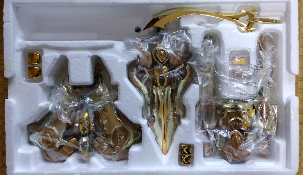 DX超合金 創聖合体アクエリオン ゴールドバージョン | laninternet.com.br