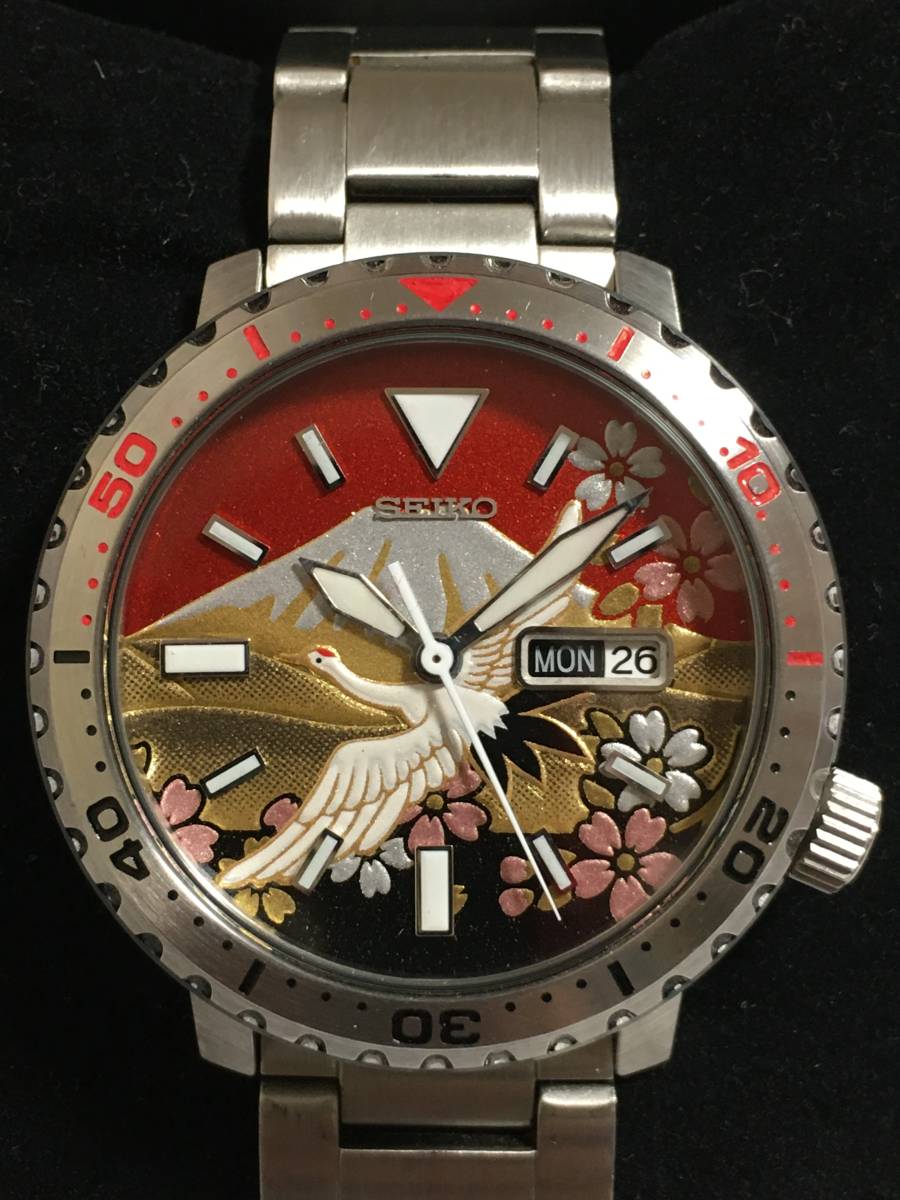 SEIKO セイコーファイブ スポーツ改 4R36-06N0 富士山&鶴&桜 金蒔絵仕上げ レッド-ブラック USED美品  