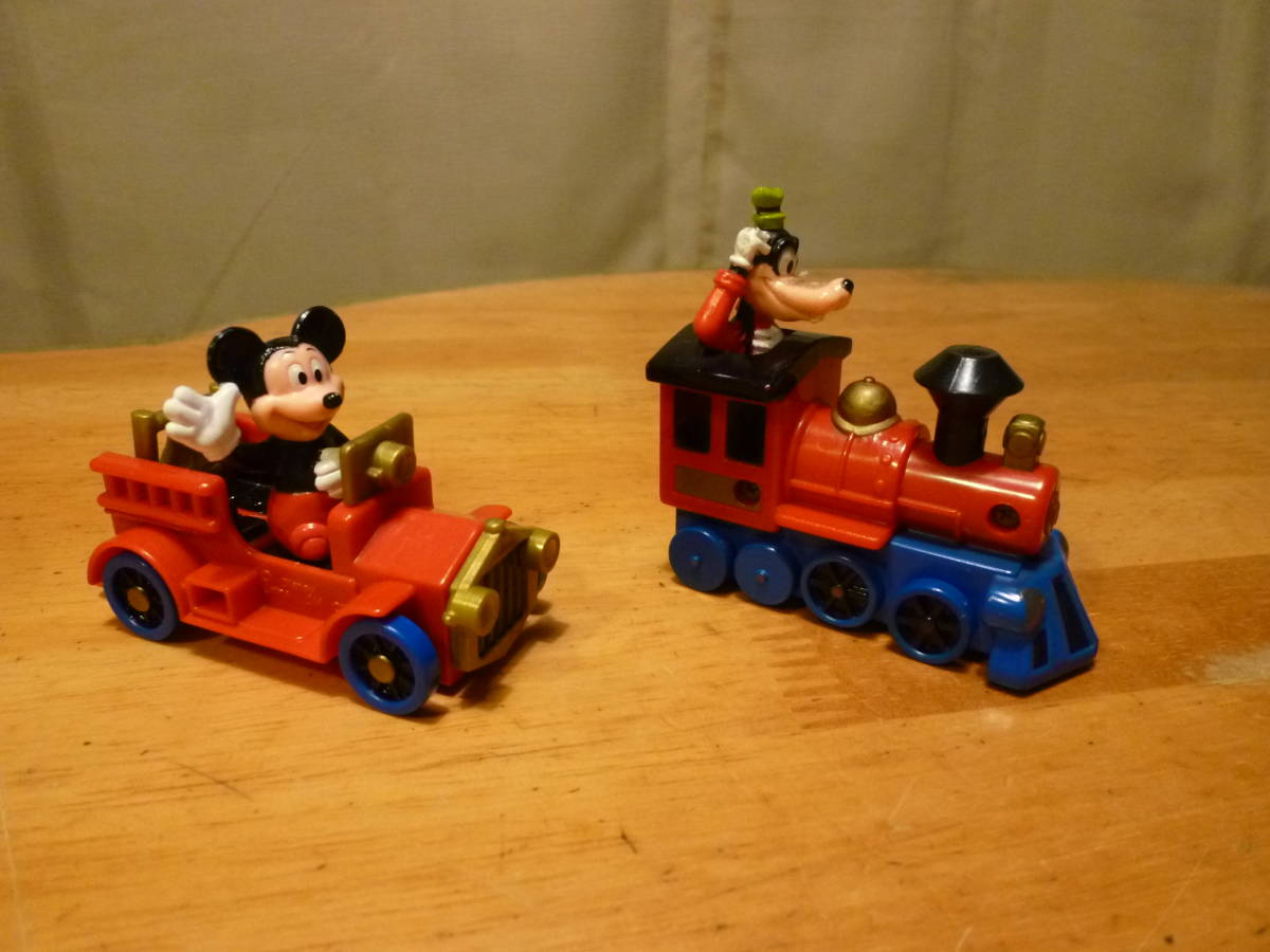 ディズニー ミッキーとグッフィーの楽しい車の画像3