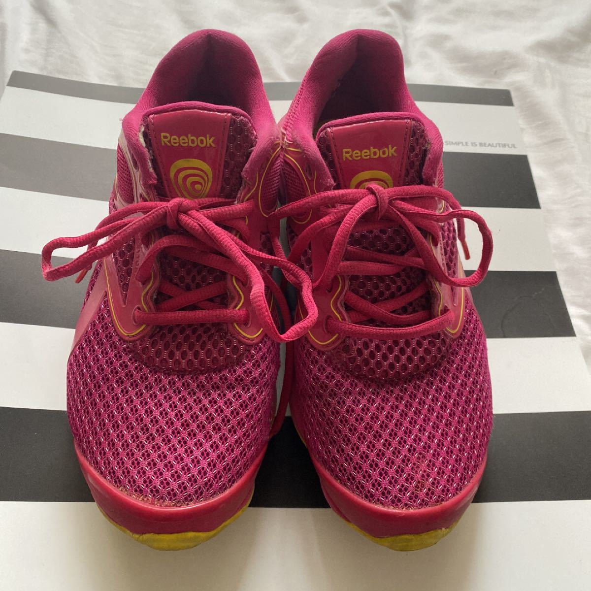 Paypayフリマ Reebokリーボックeasytoneイージートーンランニングシューズスニーカー24cmダイエットジム Paypayフリマ Reebokリーボックeasytoneイージートーンランニングシューズスニーカー24cmダイエットジム