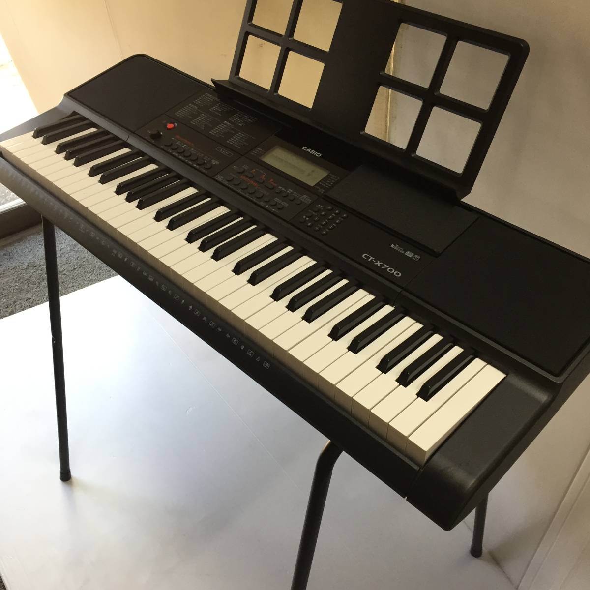 CASIO カシオ 電子ピアノ　キーボード CT-X700 2020年製 61鍵盤 自動演奏　中古美品_画像2