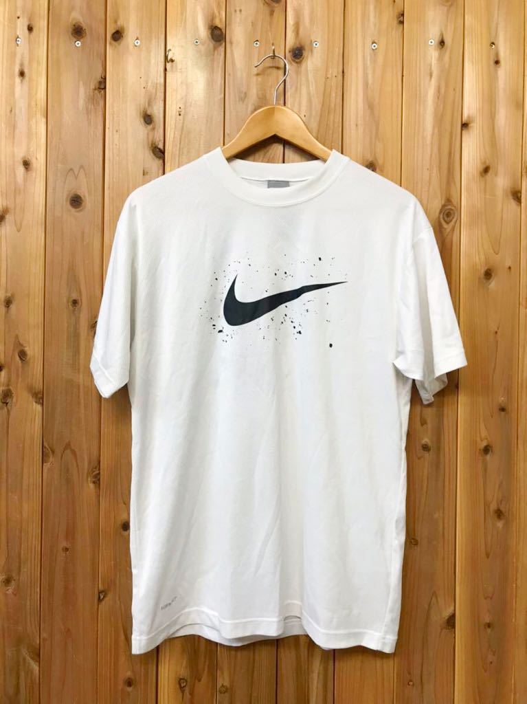 【NIKE】ナイキ Nike FIT FITDRY 半袖 Tシャツ トップス カットソー バスケ バスケットボールバカ 吸汗速乾 ロゴプリント メンズ size M_画像1