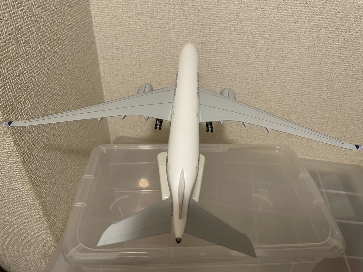 中華航空 A330-300 安全のしおり - 航空機・ヘリコプター