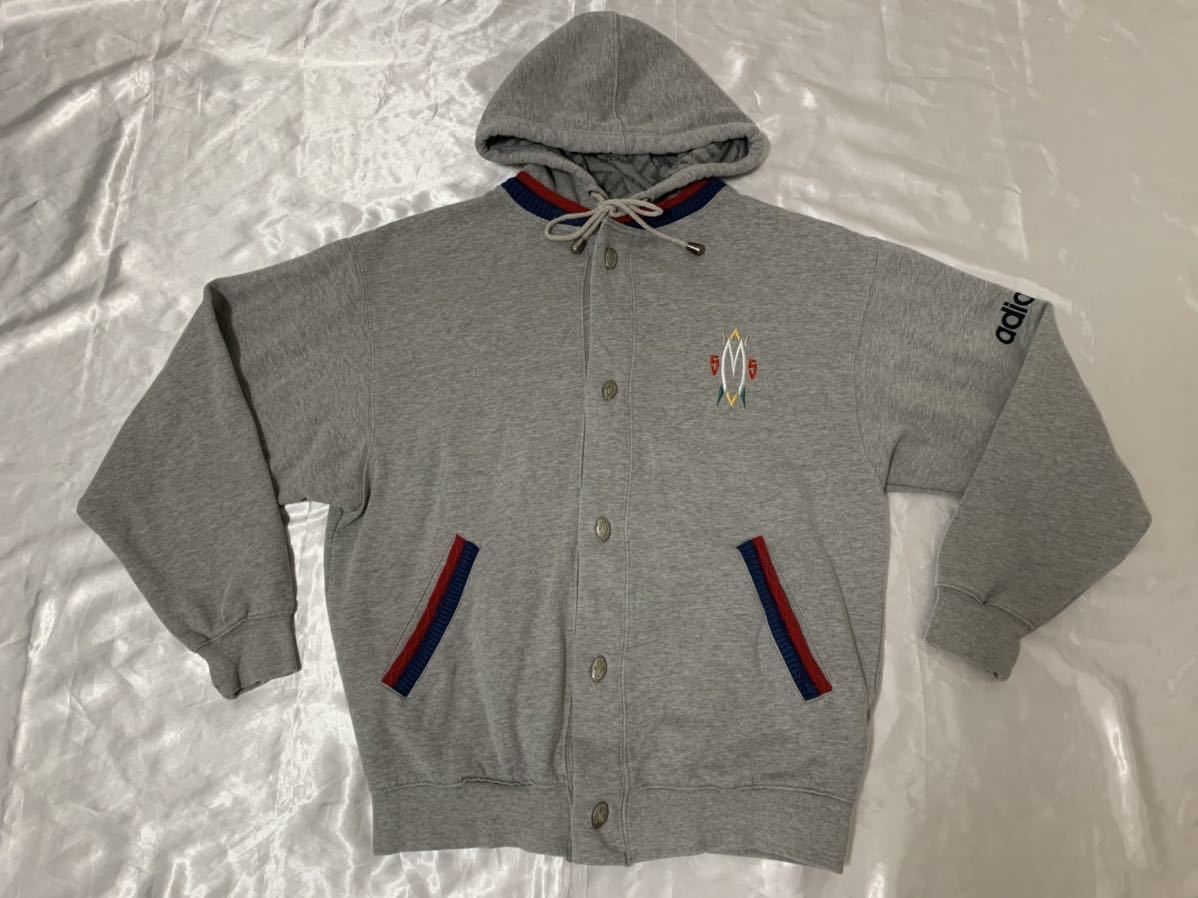 激レア】アディダス ムトンボ MUTOMBO 90s デサント ビンテージ 激レア】アディダス ムトンボ MUTOMBO 90s デサント ビンテージ