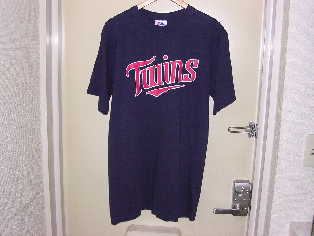 美品 00s Majestic MLB Minnesota Twins #57 SANTANA Tシャツ L vintage old ツインズ ナンバリング_画像4