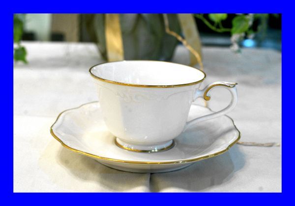 ○美品 ノリタケ Noritake 金彩 カップ＆ソーサー D1899_画像1