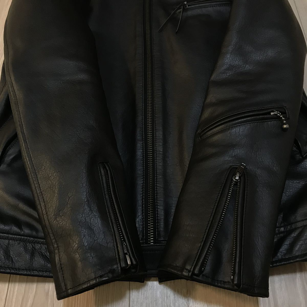 2回使用GOODENOUGHグッドイナフcowカウleatherレザー ライダース