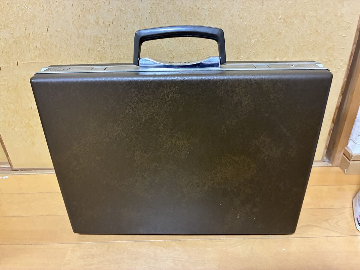 昭和レトロ Samsonite サムソナイト アタッシュケース ブラウン ※金属部分サビあり、鍵あり_画像1