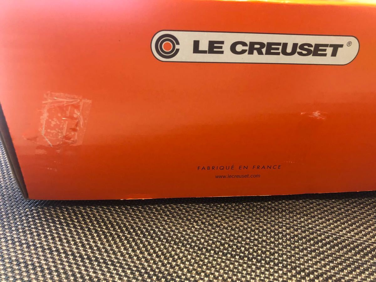 ルクルーゼ マルミット 18cm コットン 白 LE CREUSET ル ルクルーゼ マルミット 18cm コットン 白 LE CREUSET ル