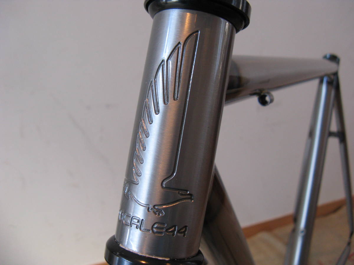 Yahoo!オークション - 【新品】Focale44 Mustang 52 クロモリ Yahoo!オークション - 【新品】Focale44 Mustang 52 クロモリ