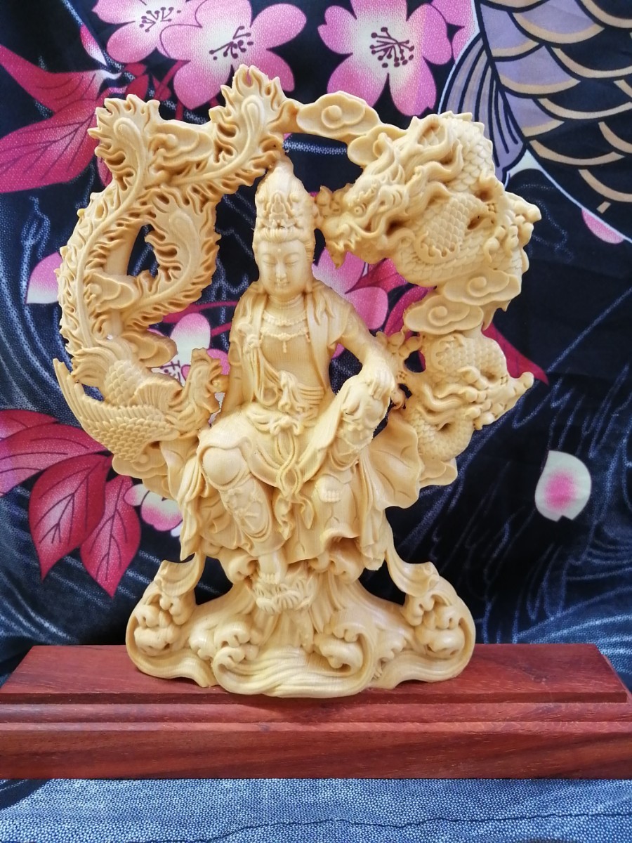 観音菩薩　雲　木彫り　置物　仏教美術　仏像　観音像