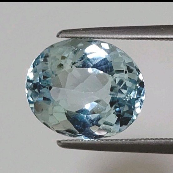 《宝石☆ルース》大粒☆美品☆天然アクアマリン 5.646ct 鑑別付。