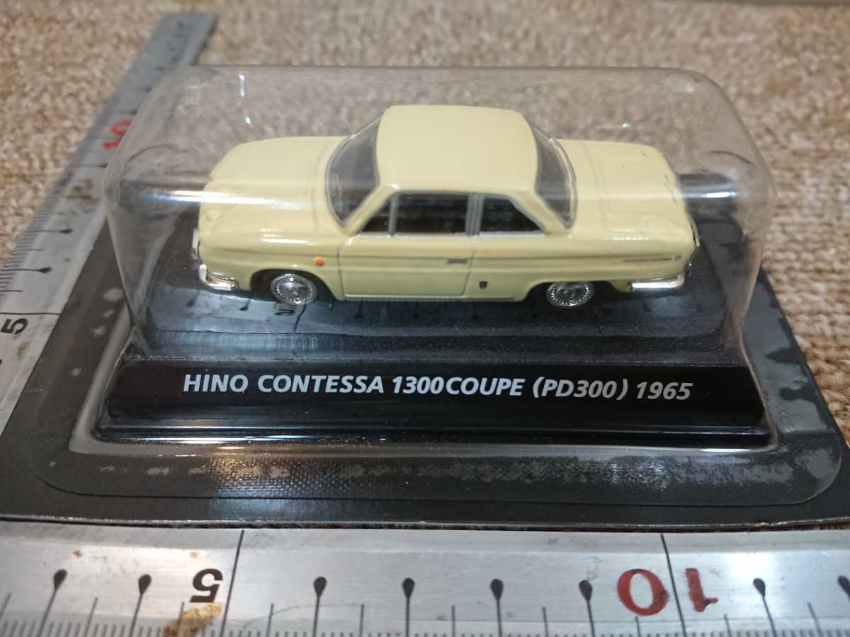 c1103 送料520円 ミニカー コナミ 絶版名車コレクション サンクス 日野 HINO CONTESSA 1300COUPE (PD300) 1965年 2006年購入 1/64_画像1