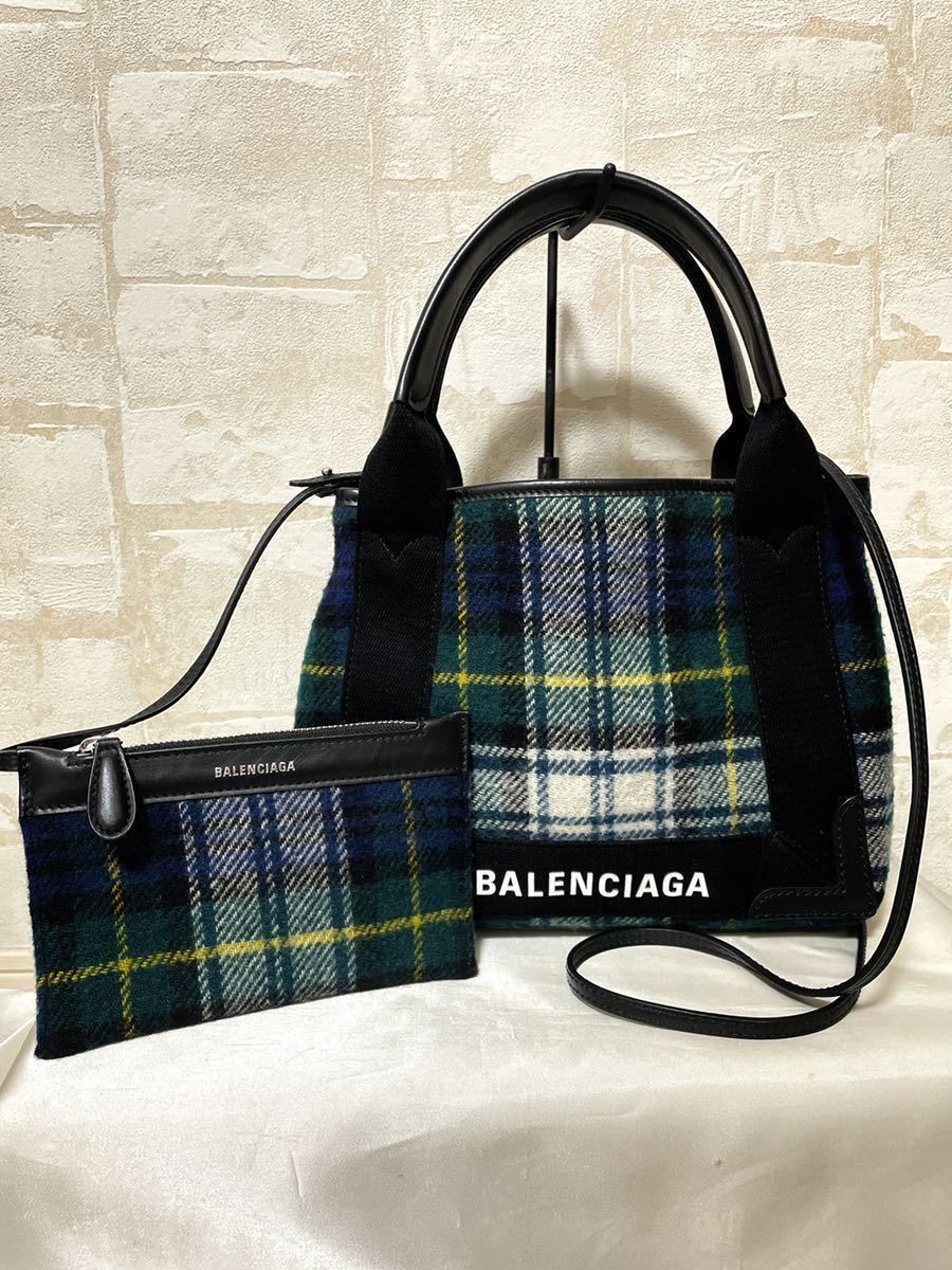 美品！BALENCIAGA バレンシアガ ネイビーカバ XS 2wayハンドバッグ チェック ウール レザー キャンバス ブルーグリーン マルチカラー_画像1