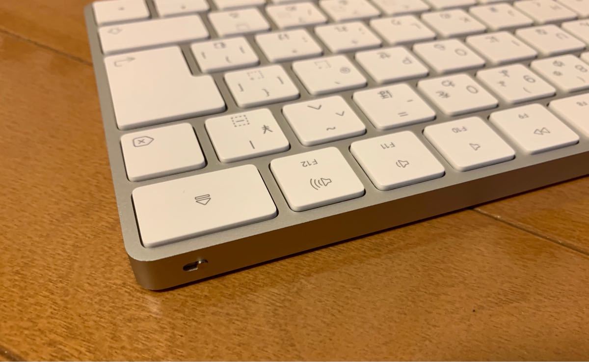 純正　Apple Magic Keyboard2 美品　コンパクト　iMac MacBook WEB会議に最適　オシャレ　