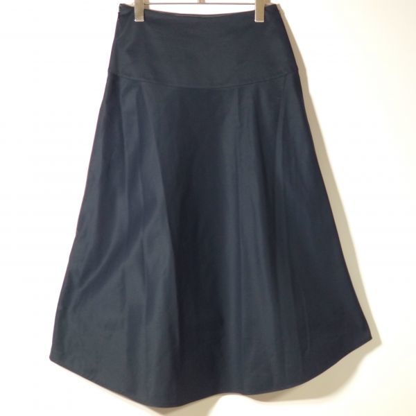 90s 立体的なシルエット ブラック スカート シンプルの画像1