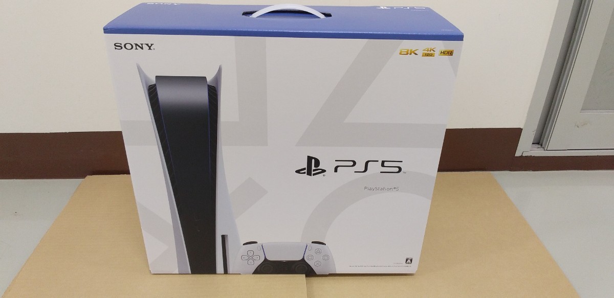 新品未開封　PlayStation5 ディスクドライブ搭載モデル CFI-1000A01 ps5