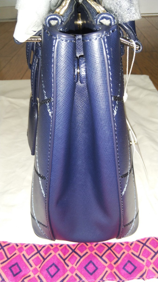 偉大な 極美品✨️TORY 肌 ショルダーバッグ 2WAY ロビンソン レザー