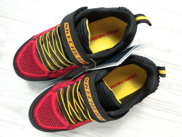 @210824.245 訳あり SKECHERS SNAP SPRINTS スケッチャーズ キッズ 通気性 スポーティーメッシュスニーカー レッド 左17.5cm 右16.5cm_画像2