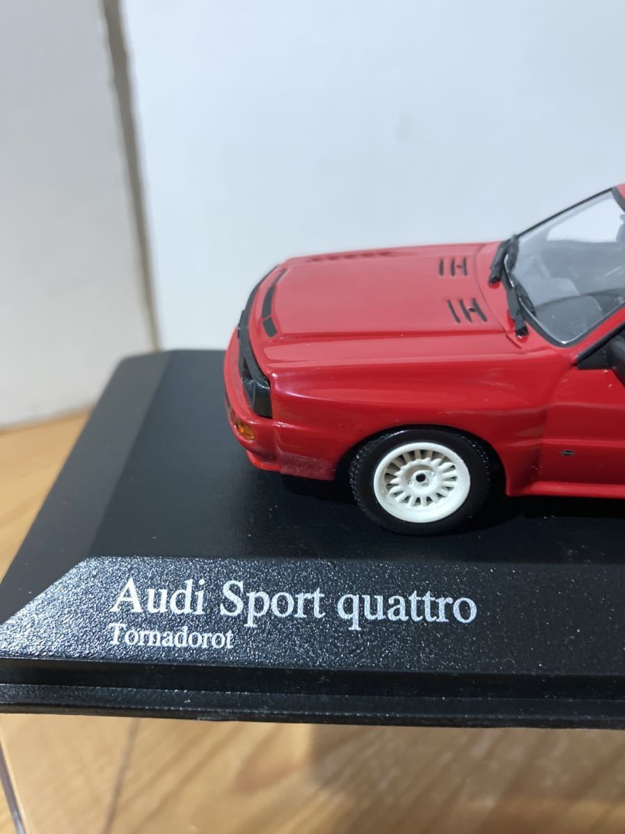 在庫残りわずか ミニチャンプス【1/43 アウディ　スポーツ クアトロ】Audi Sports Quattro 1984 ミニカー