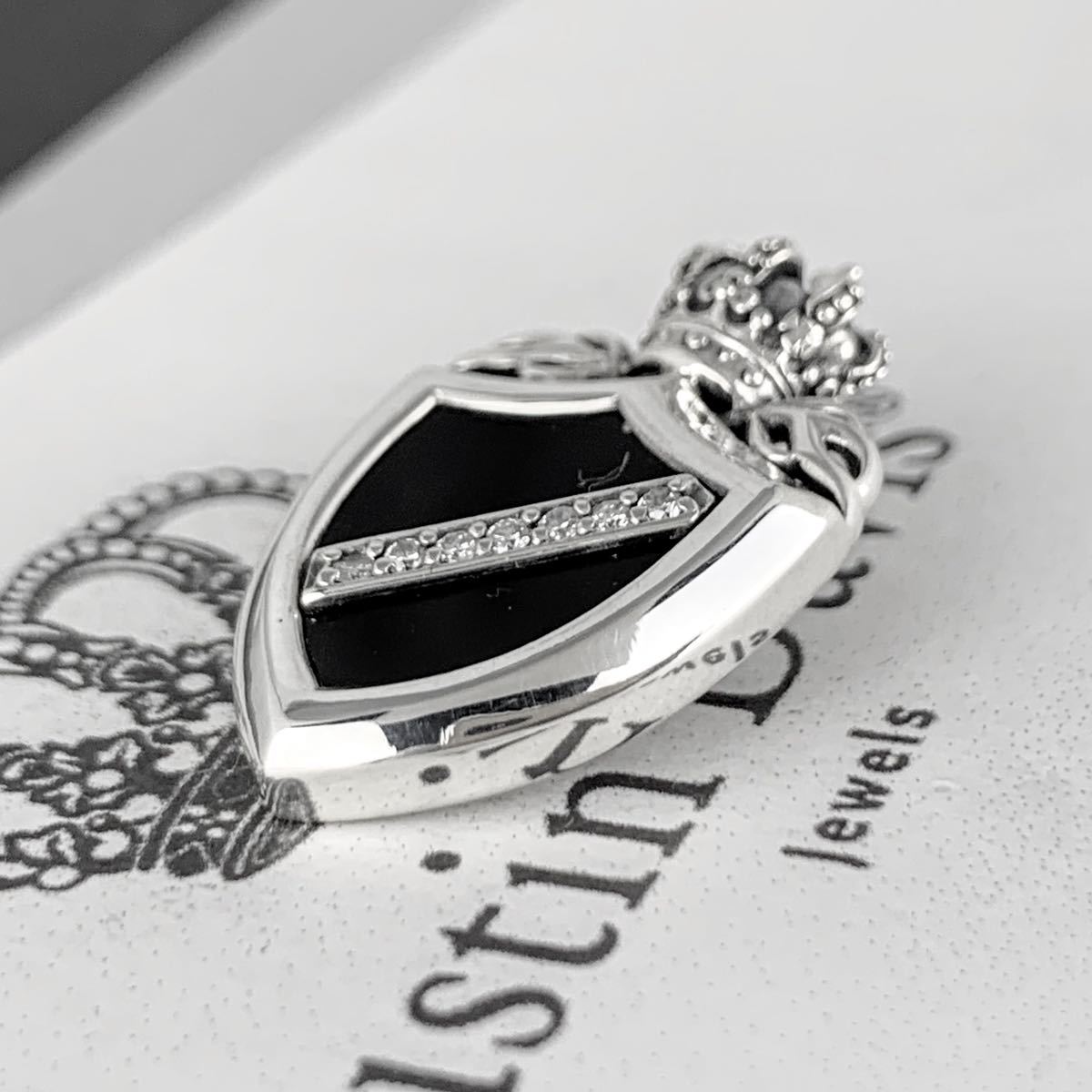美品!ジャスティンデイビス SPJ117 CROWN SHIELD ペンダント 定価53900