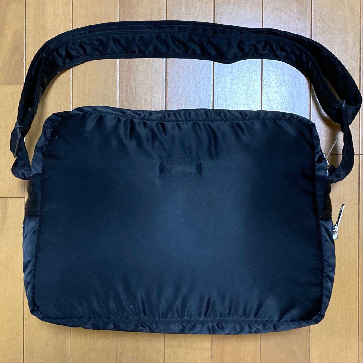 名品 PORTERポーター吉田カバン TANKER タンカー ショルダー 名品 PORTERポーター吉田カバン TANKER タンカー ショルダー