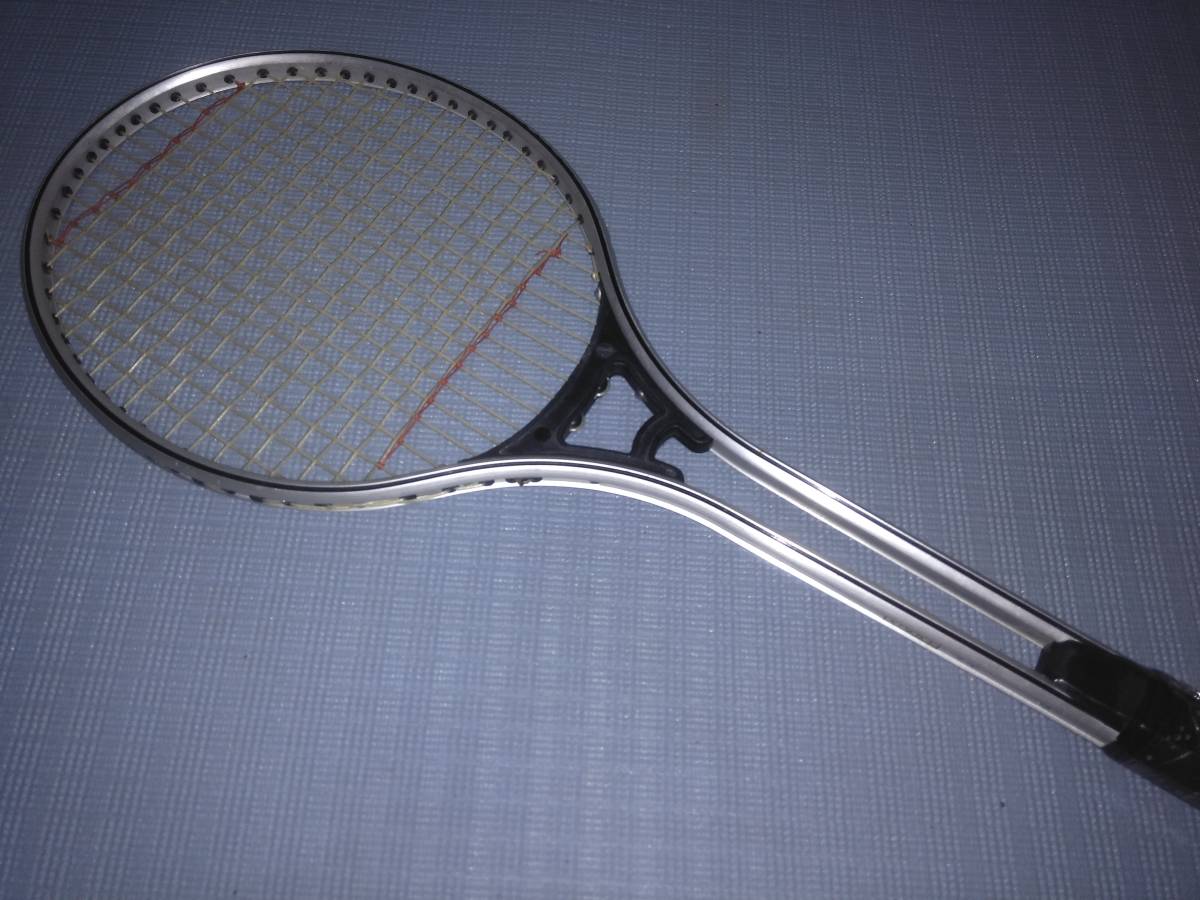 硬式 テニスラケット 日本製 メーカー 不明 レアな アルミニウム製 ? グリップ 4 中古 まだまだ 使用可能 アルミ製の画像2