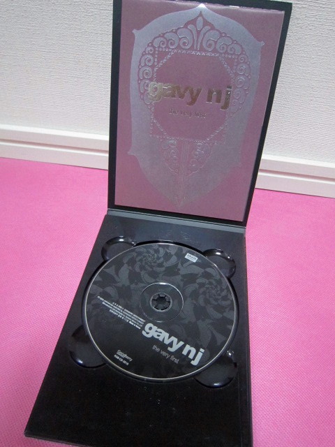 K-POP♪ gavy nj ガビー・エヌジェイ 1集「the very first」韓国盤CD 美品！廃盤！希少品！入手困難！_ディスク傷無し！