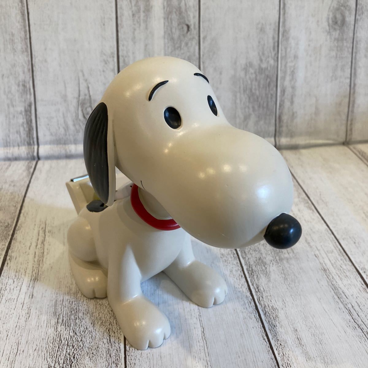 新品・未使用 ホールマーク スヌーピー フィギュア テープカッター