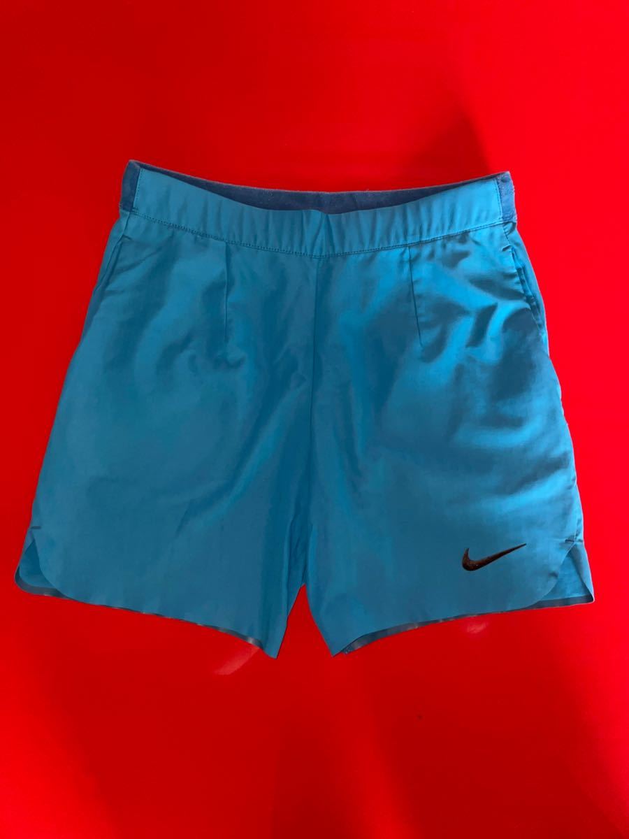 ナイキNIKEジュニア テニスウェア上下セット/2018ローラン ナイキNIKEジュニア テニスウェア上下セット/2018ローラン
