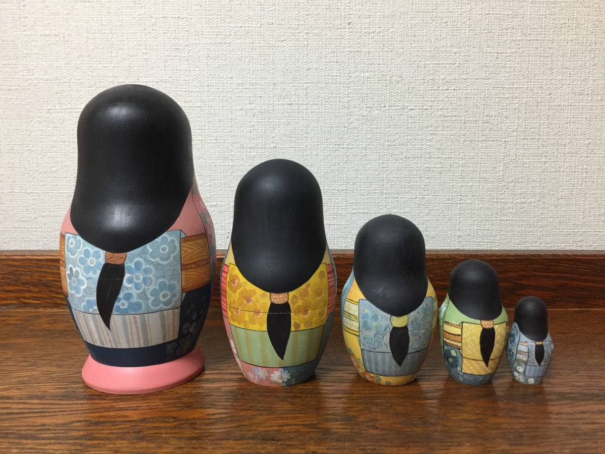 2022年最新海外 ロシア雑貨☆着物マトリョーシカ(5P)14.5cm タチアナ