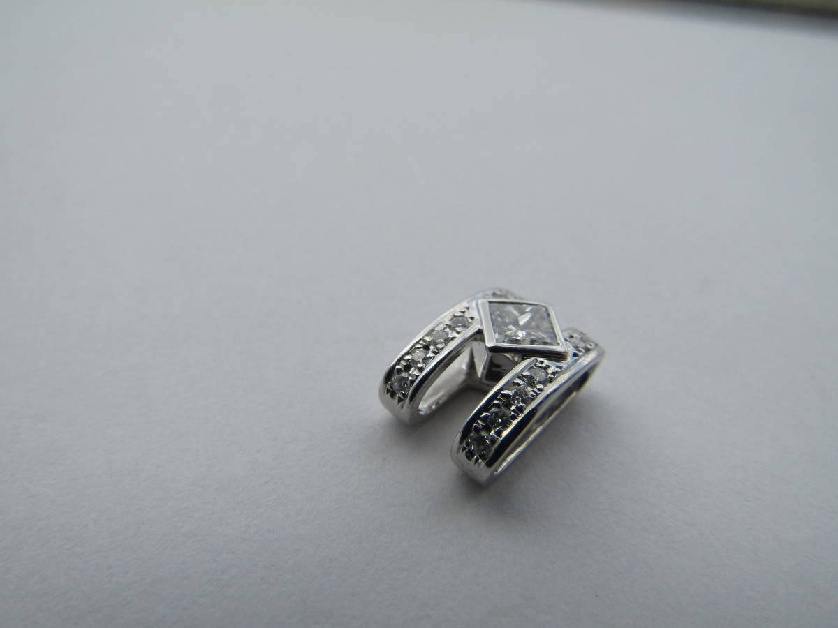 田崎真珠　Pt900　プリンセスカット ダイヤモンド　0.32ct　ペンダントトップ 　3.3g_画像4