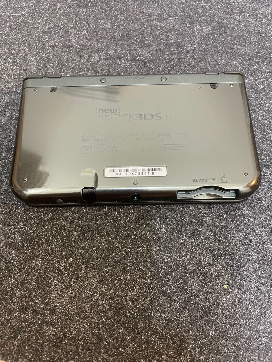 【美品】new NINTENDO 3DS LL メタリックブラック　