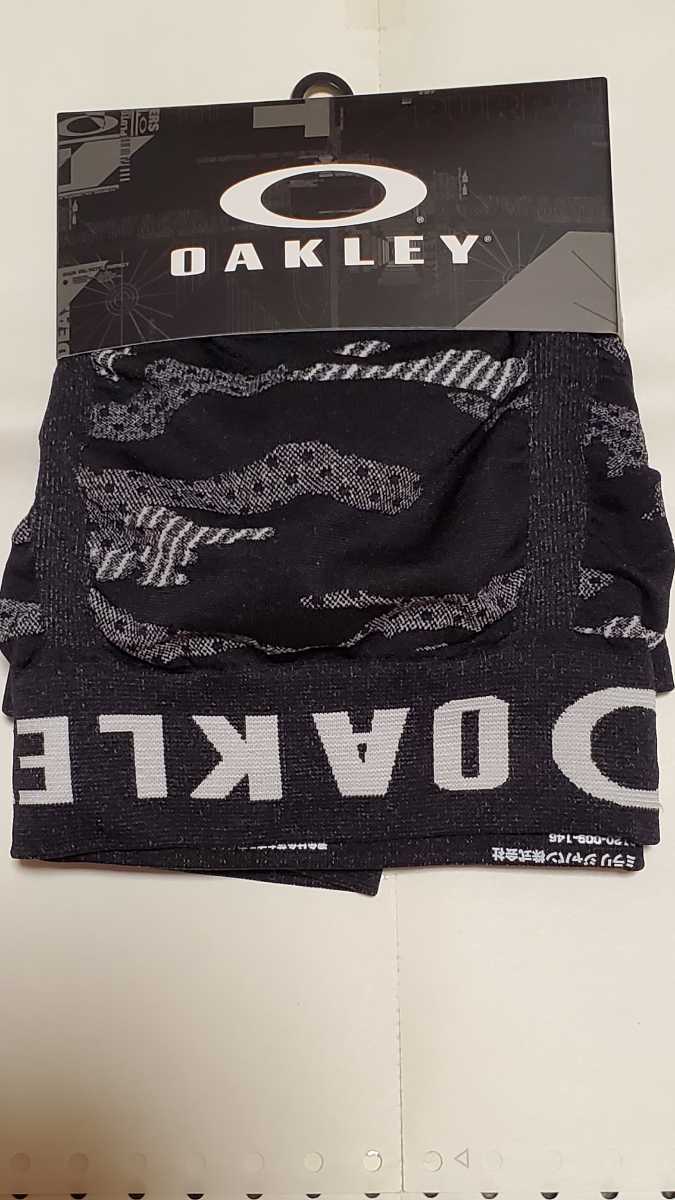 OAKLEY オークリー　ボクサーショーツO-FIT BOXER SHORTS 4.0 メンズサイズLL胴囲94～104カラー黒灰 未使用品タグ付　参考市場価格1760円_画像1