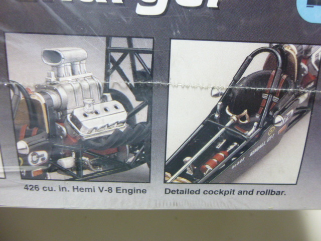 未組立 1971年式 リアエンジン ドラッグスター ドン・ガーリッツ ウインズチャージャー rear engine dragster Hotrod AMT ERTL1994年製造_画像3