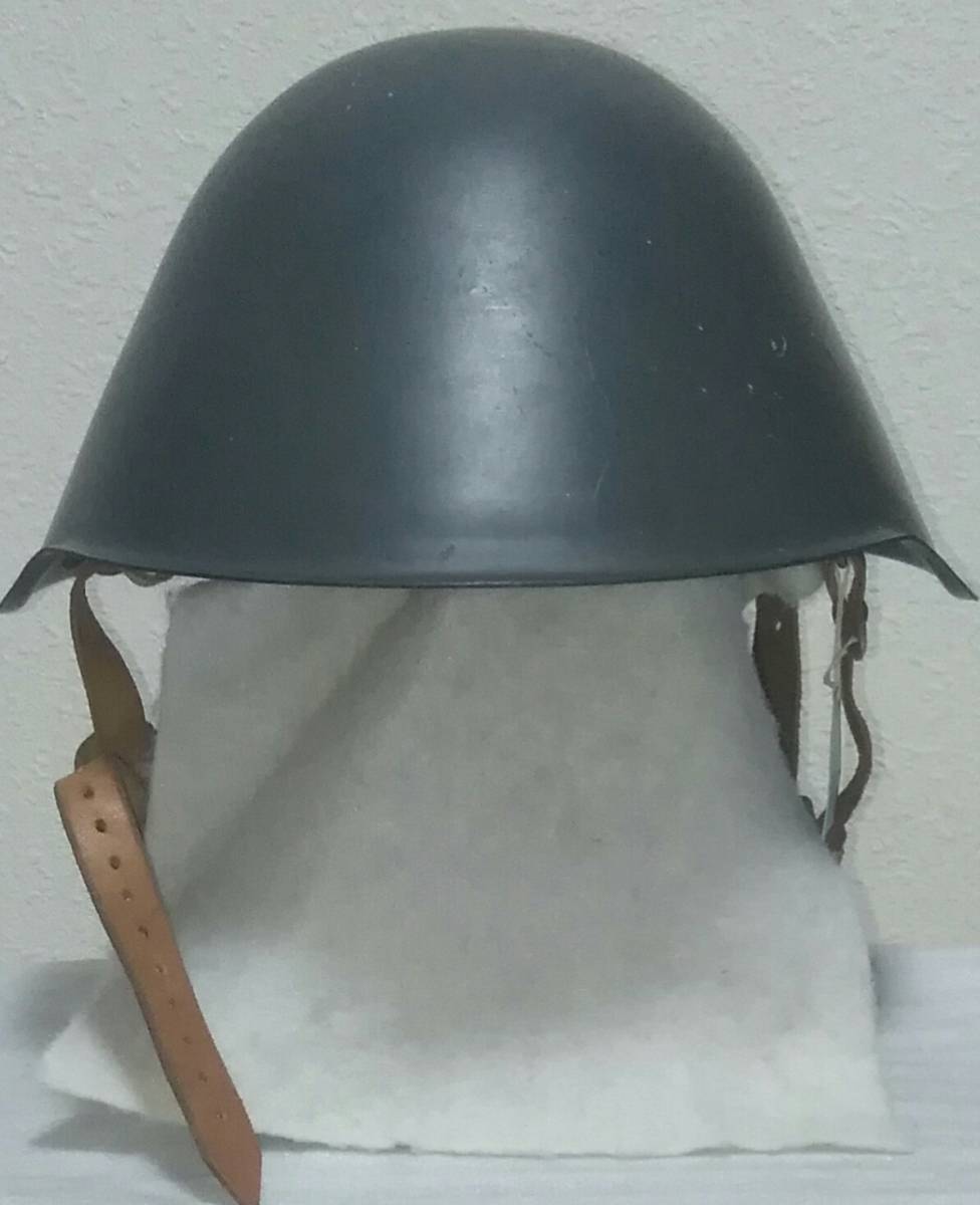 少し豊富な贈り物 東ドイツ軍 ヘルメット - 個人装備