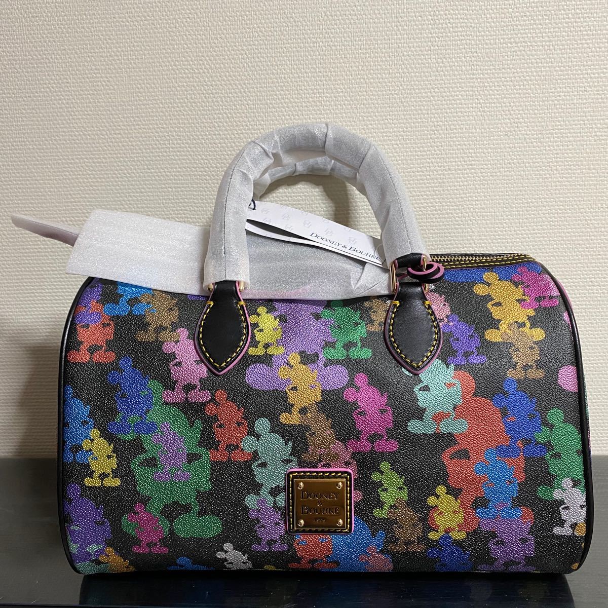 完売品 ディズニー ドゥーニー&バークコラボ数量限定ハンドバッグ 輸入