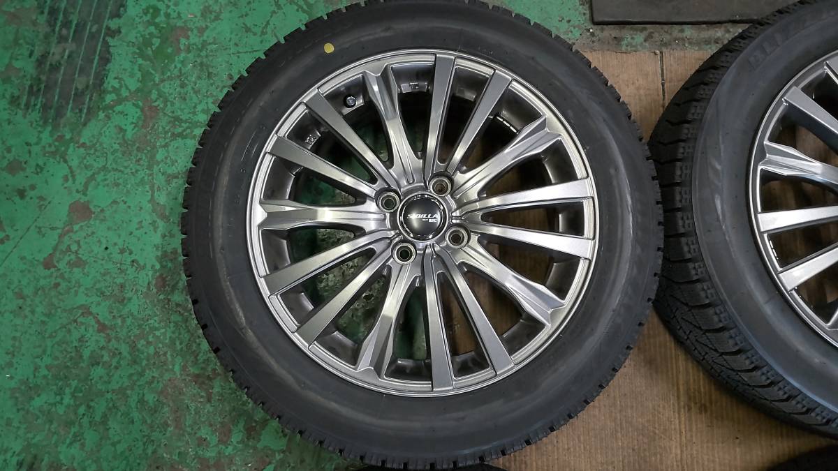 来店受け渡し歓迎♪ 【トヨタ アクア・IQ適合サイズ】 美品♪ 175/60R16 BS VRX 中古スタッドレスホイールセットの画像5