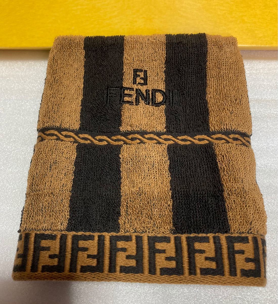 フェンディ FENDI ハンドタオル ウォッシュタオル ハンカチ 未 フェンディ FENDI ハンドタオル ウォッシュタオル ハンカチ 未