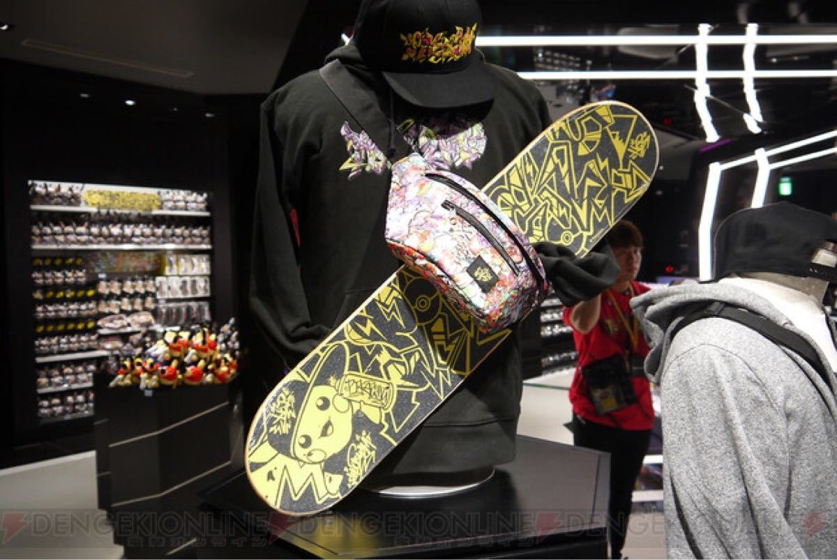 ポケセン渋谷限定 ピカチュウ スケートボードデッキ|Yahoo ポケセン渋谷限定 ピカチュウ スケートボードデッキ|Yahoo