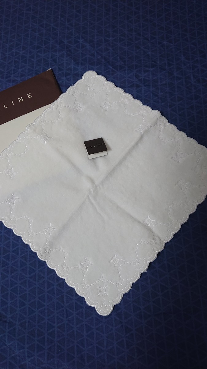 セリーヌ タオルハンカチ CELINE 白 マカダム未使用
