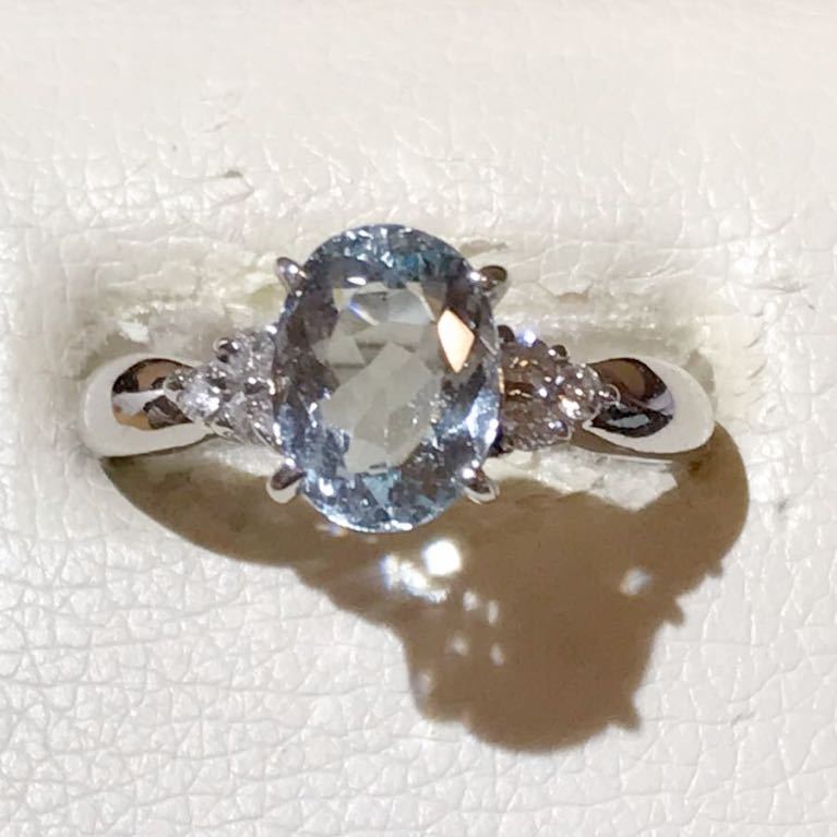 * jewelry makiPt850 aquamarine & diamond ring 1.62ct*