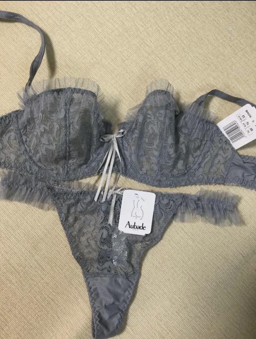 肌触りがいい Aubade 新品未使用 セット ショーツ ブラジャー - 下着